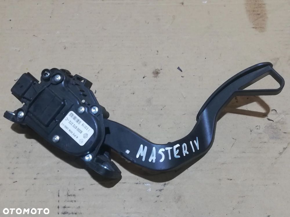 POTENCJOMETR GAZU RENAULT MASTER 8200672372C - 1