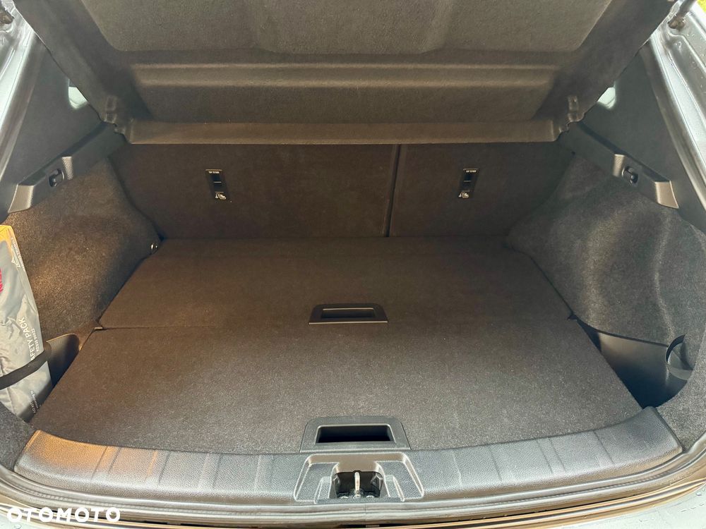 Nissan Qashqai 1.6 DIG-T TEKNA+ - 10