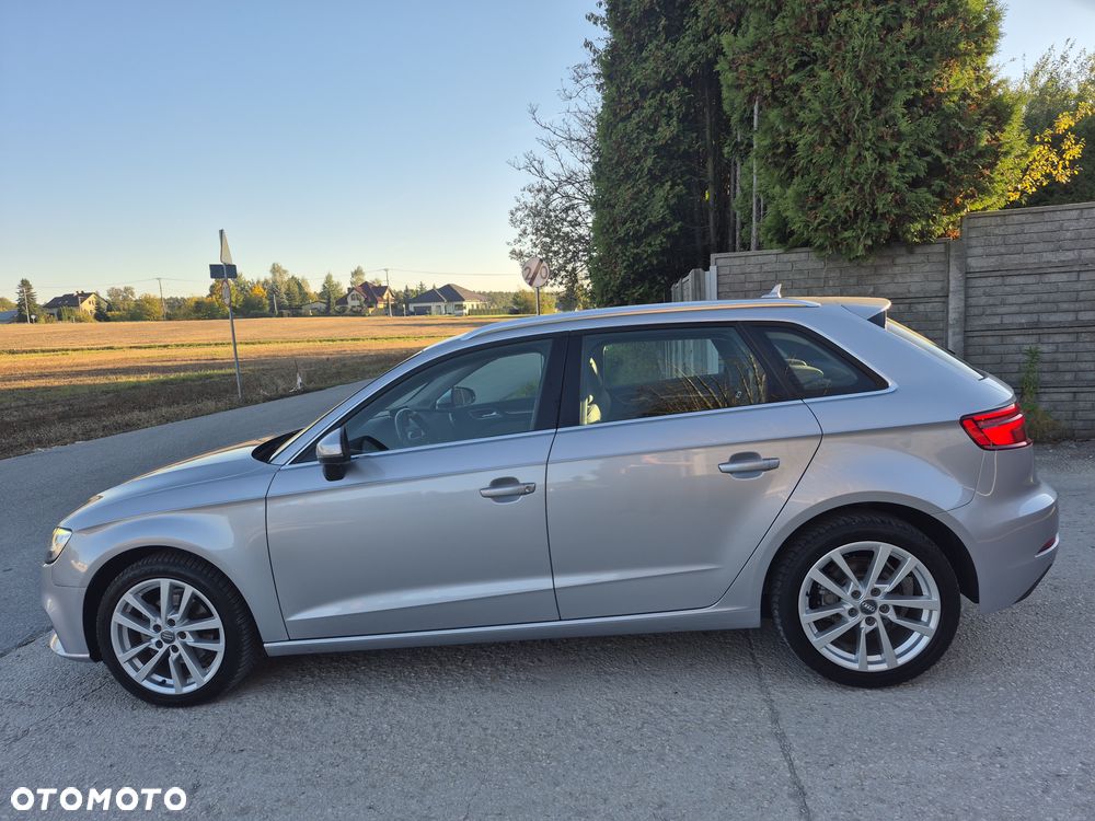 Audi A3 Sportback - 6