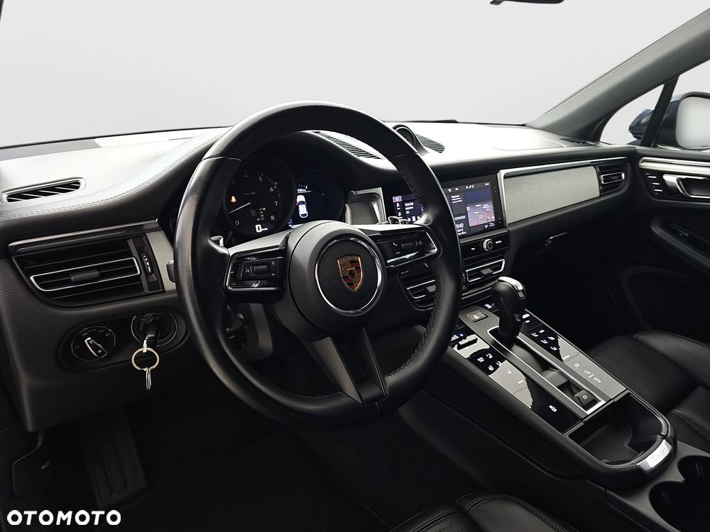 Porsche Macan Standard - 9