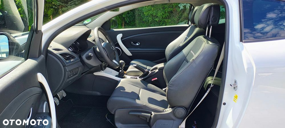 Renault Megane 2.0 16V TCE GT - 8