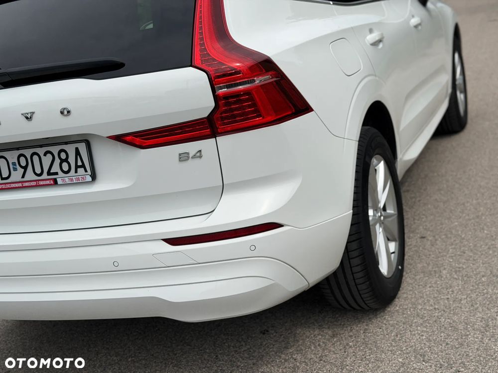 Volvo XC 60 B4 B Momentum Pro - 35