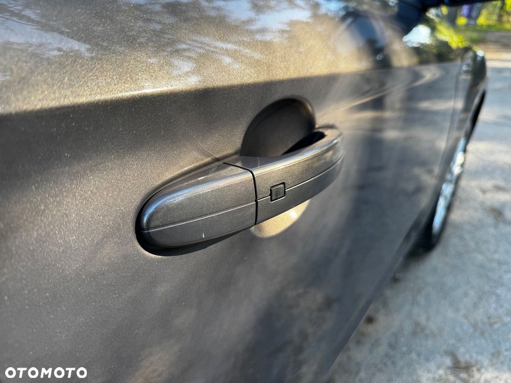 Ford Mondeo - 16