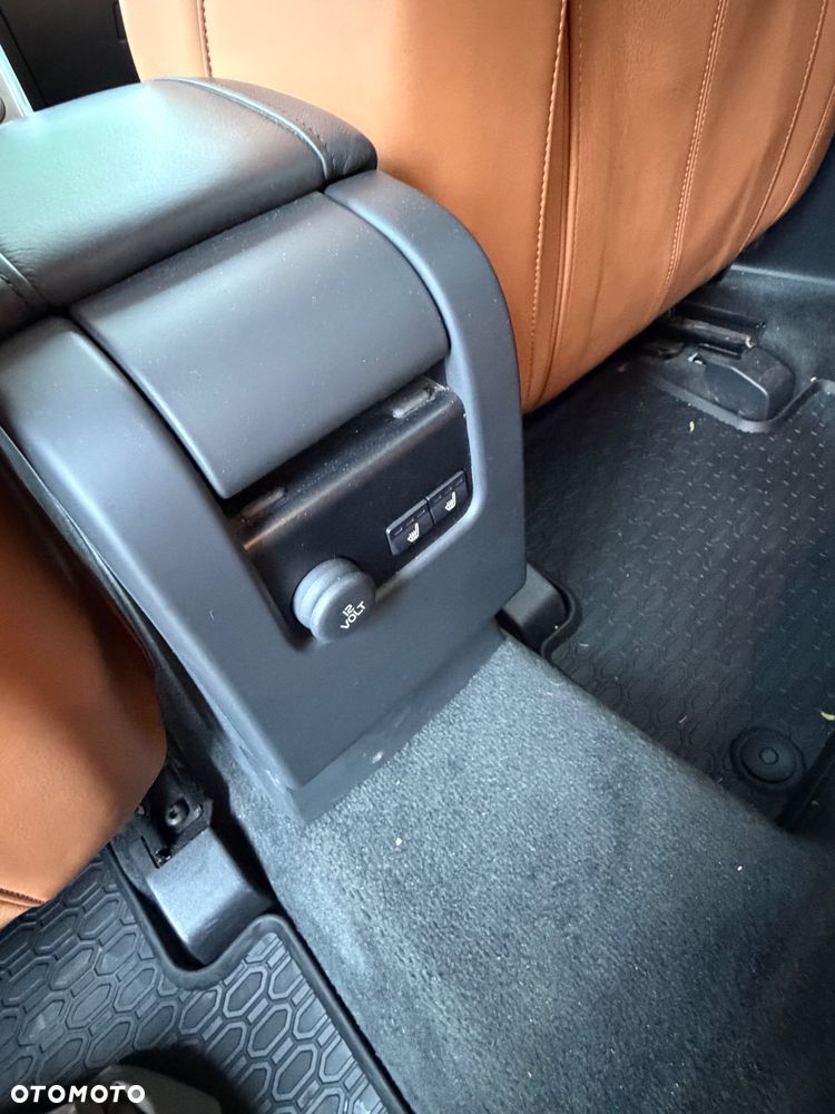 Volvo XC 60 D5 AWD Summum - 17