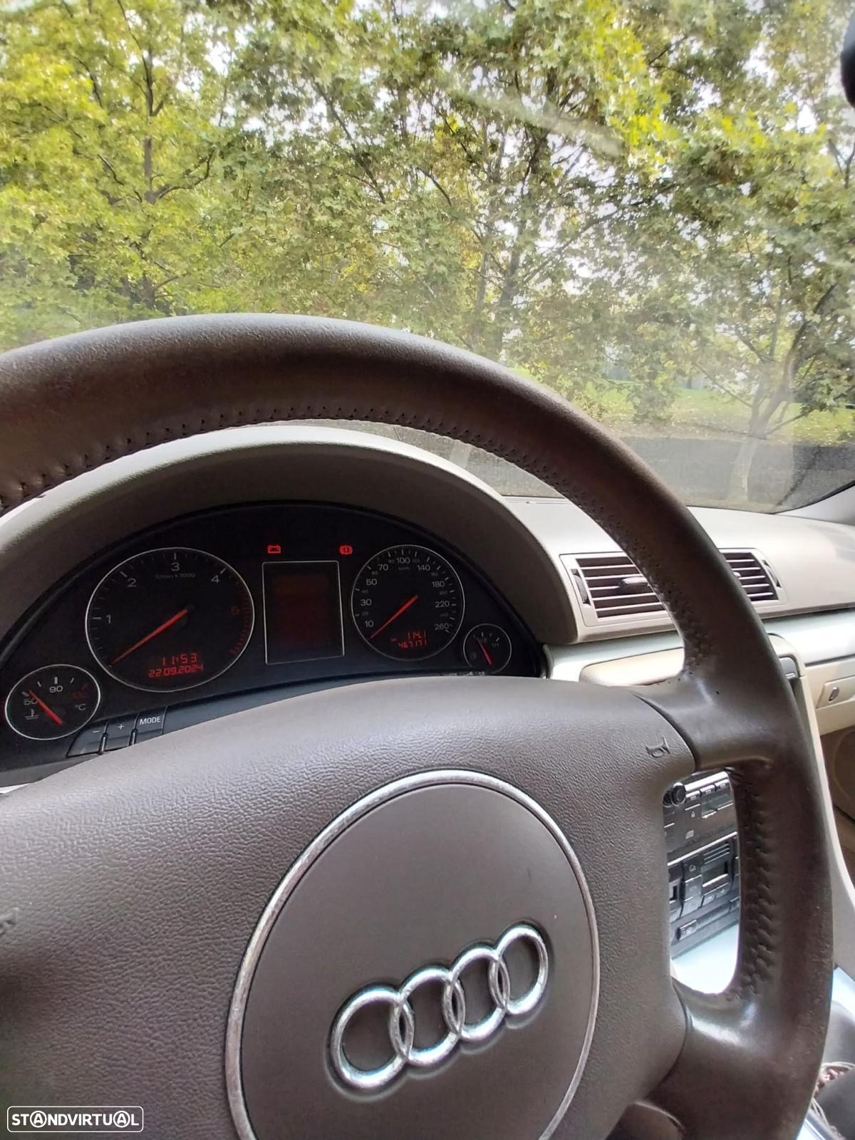 Audi A4 Avant 1.9 TDI m6 Exclusive - 6