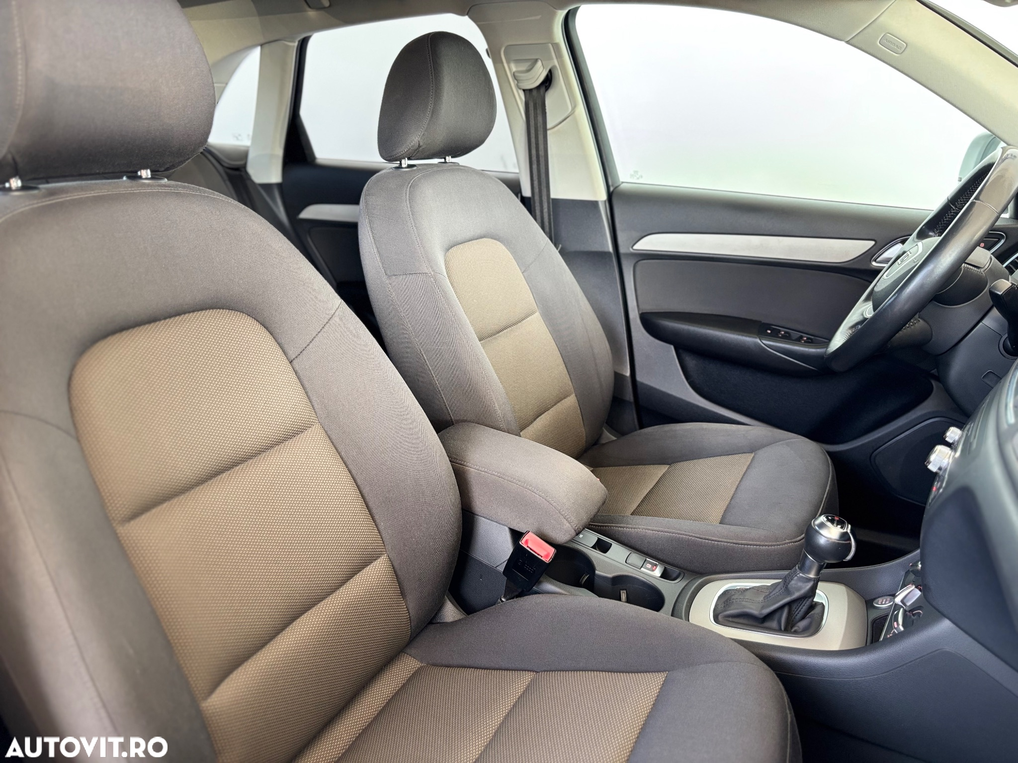 Audi Q3 2.0 TDI Quattro S tronic - 12