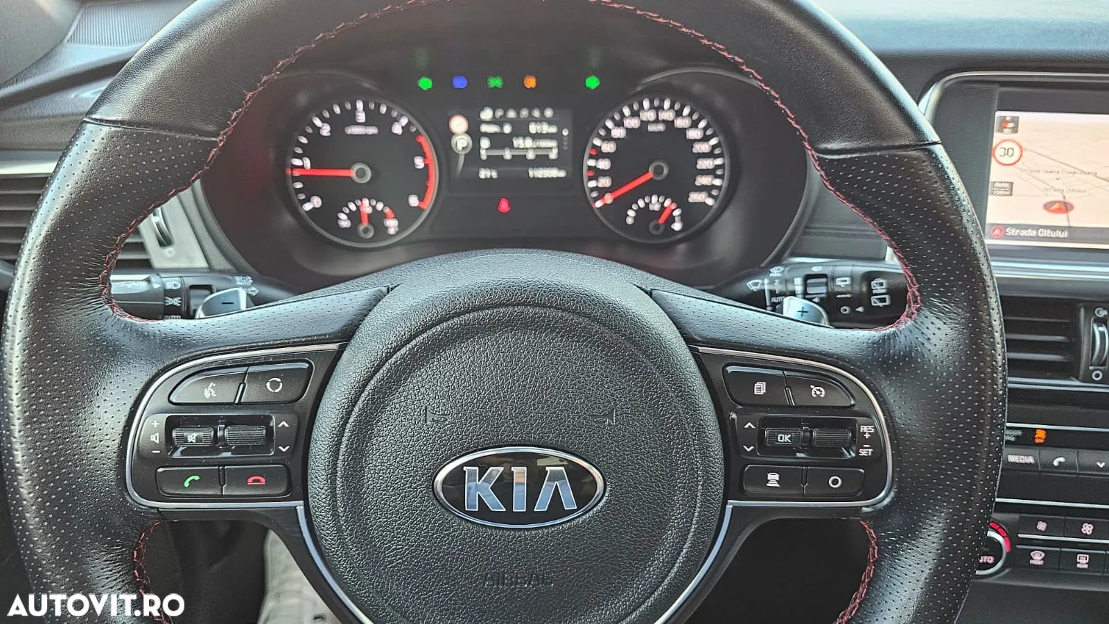 Kia Optima Sportswagon 1.7 CRDI DCT GT Line - 11