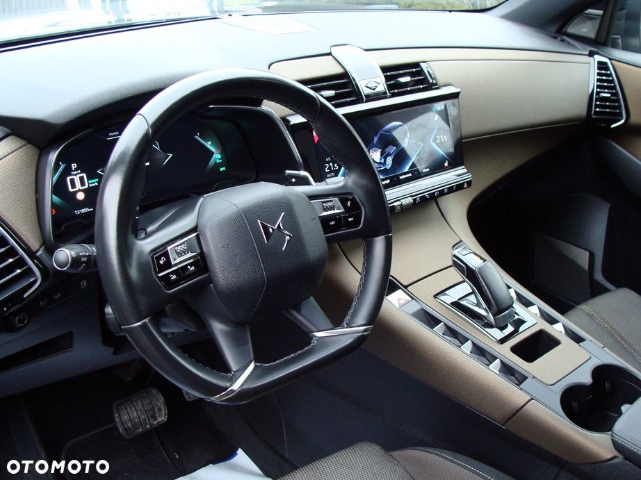 DS Automobiles DS 7 Crossback - 16