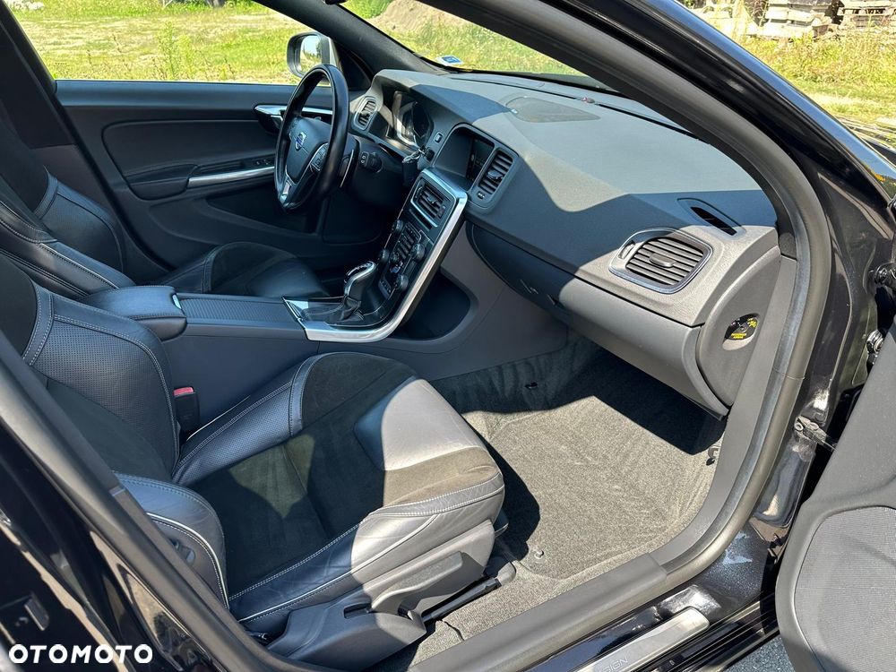 Volvo V60 - 15
