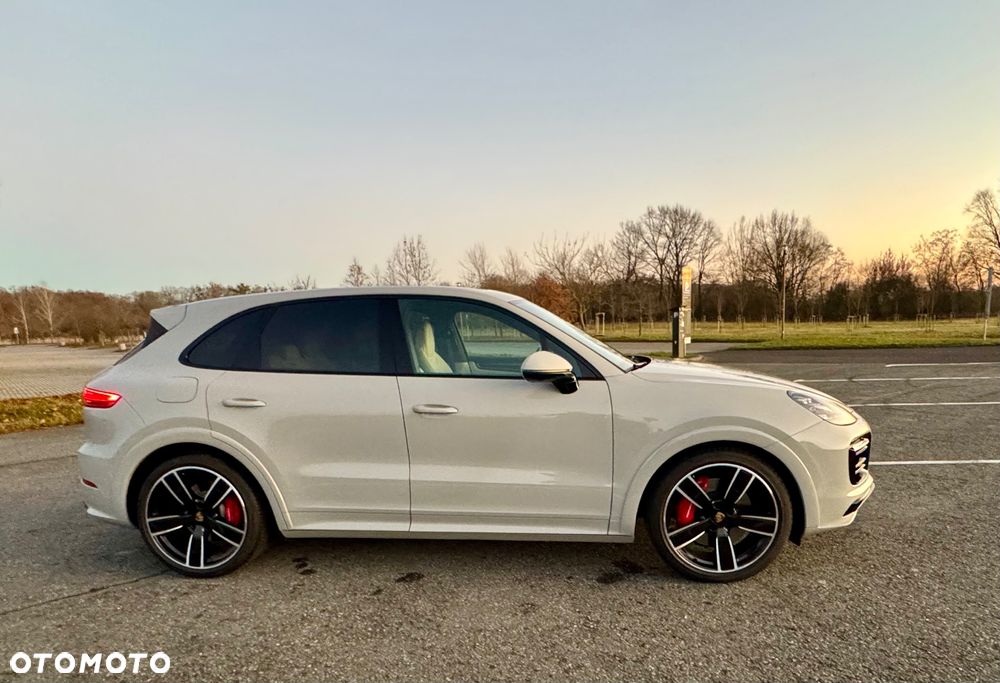 Porsche Cayenne GTS Tiptronic S - 12
