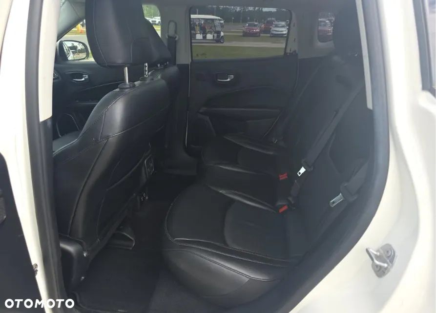 Jeep Compass 2.4I 4x4 Automatik Limited - 11