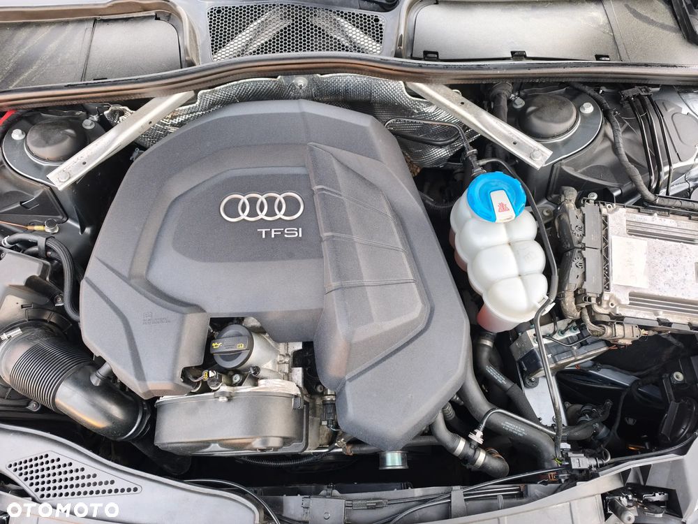 Audi A4 Limousine - 11