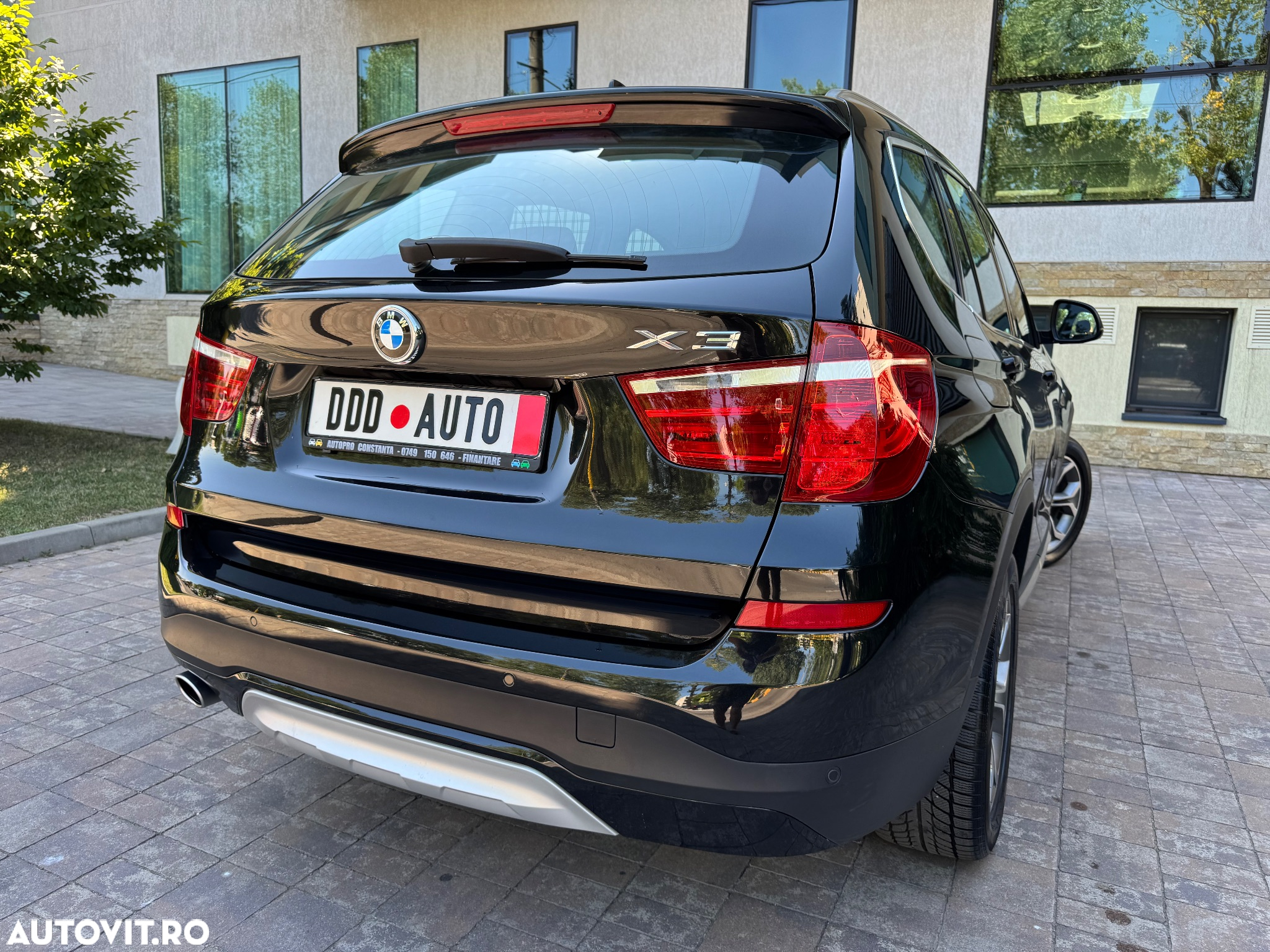 BMW X3 xDrive20d Aut. - 8