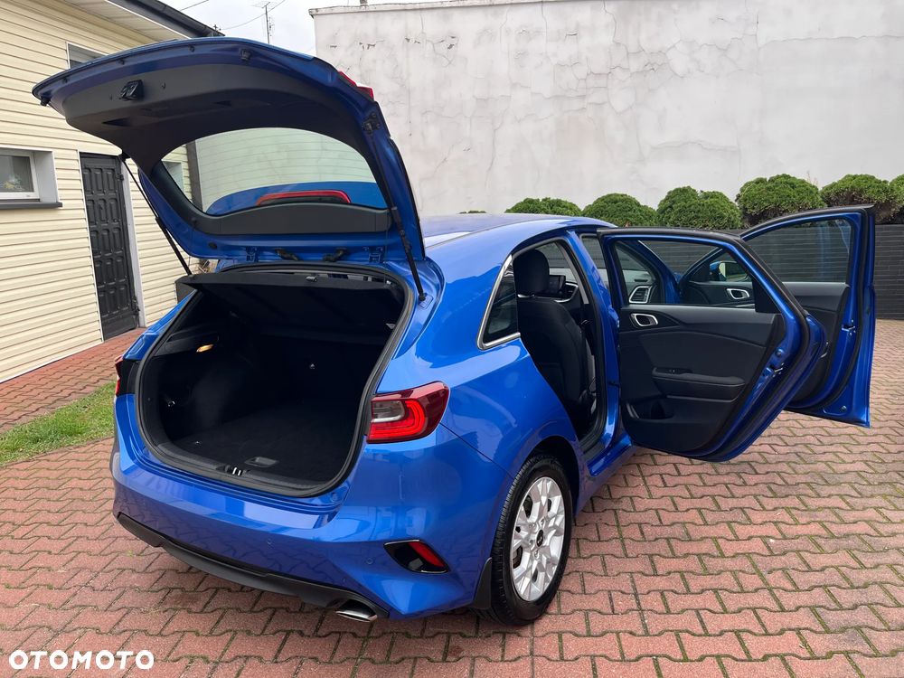 Kia Ceed 1.5 T-GDI M - 28