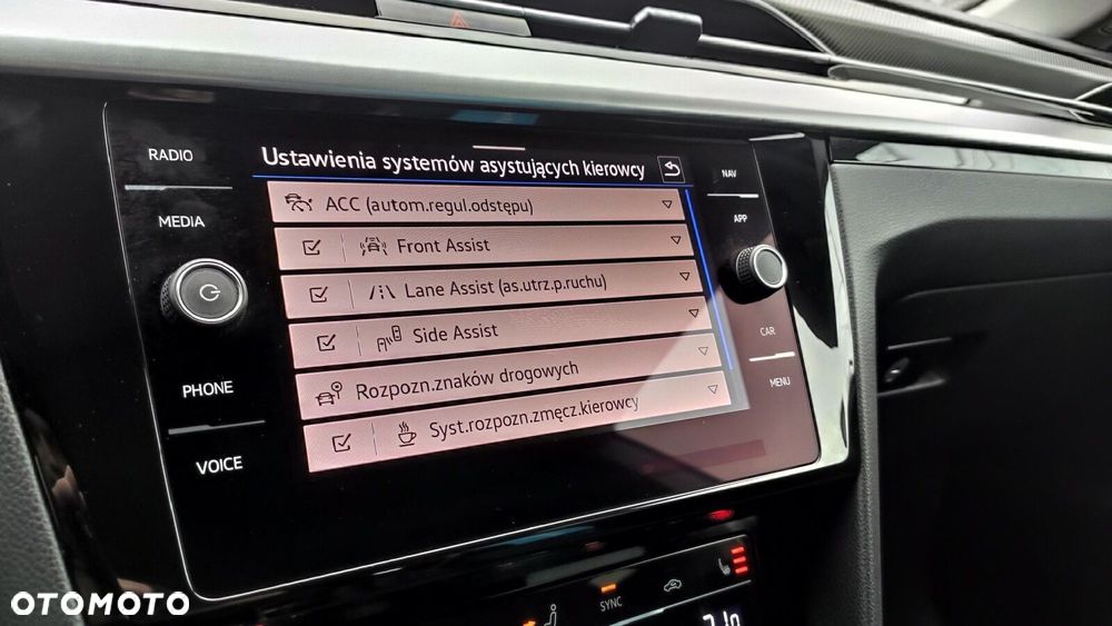 Volkswagen Arteon - 22