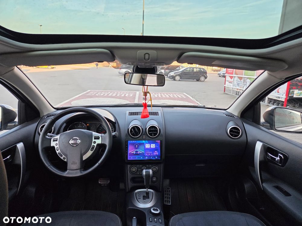 Nissan Qashqai 2.0 dCi 4 x 4 DPF tekna - 13