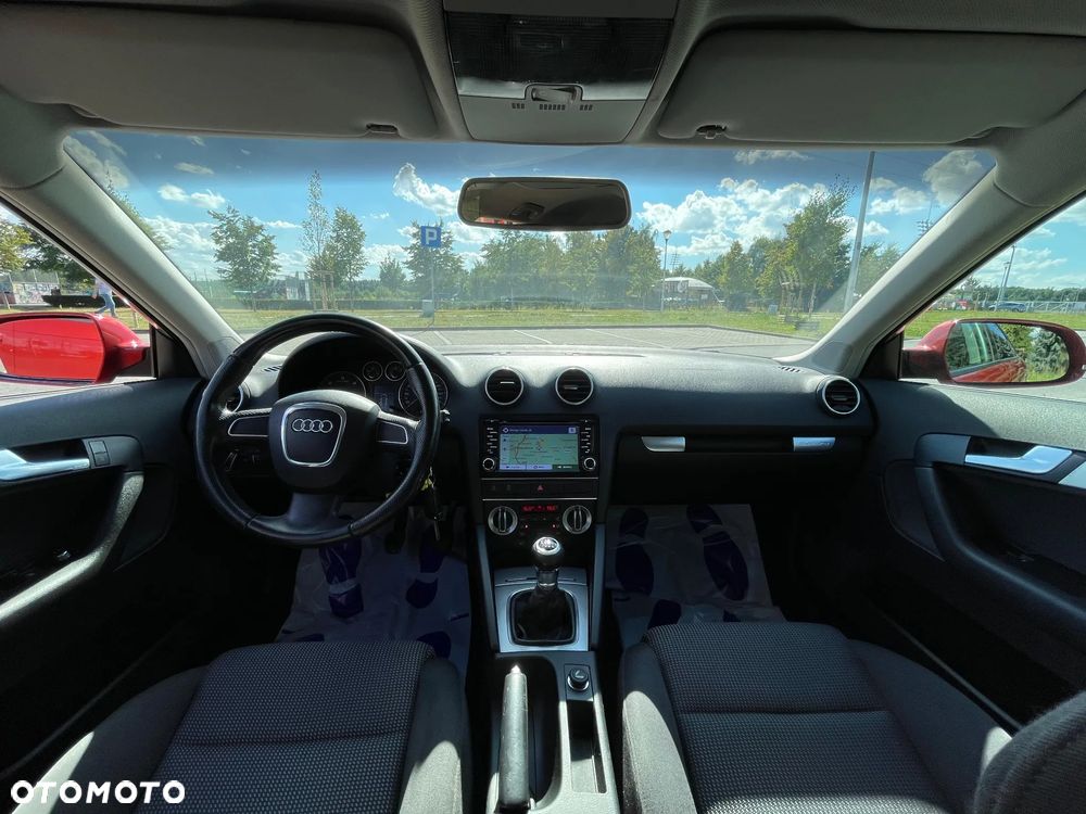 Audi A3 Sportback 2.0 TDI DPF quattro S line Sportpaket plus - 13