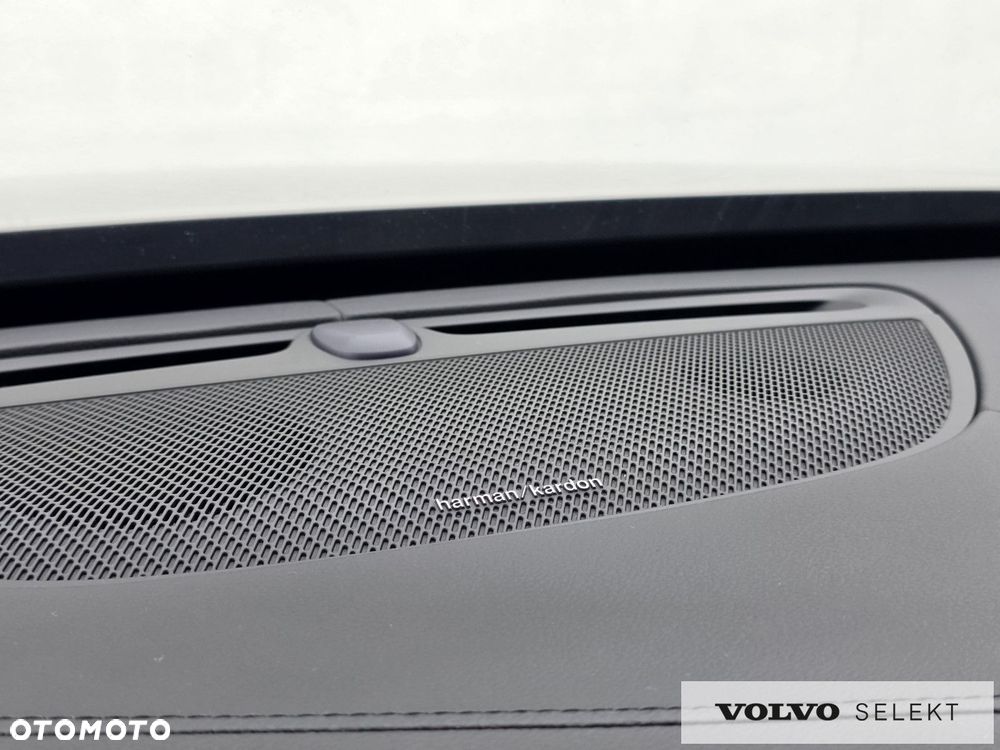 Volvo XC 90 - 32