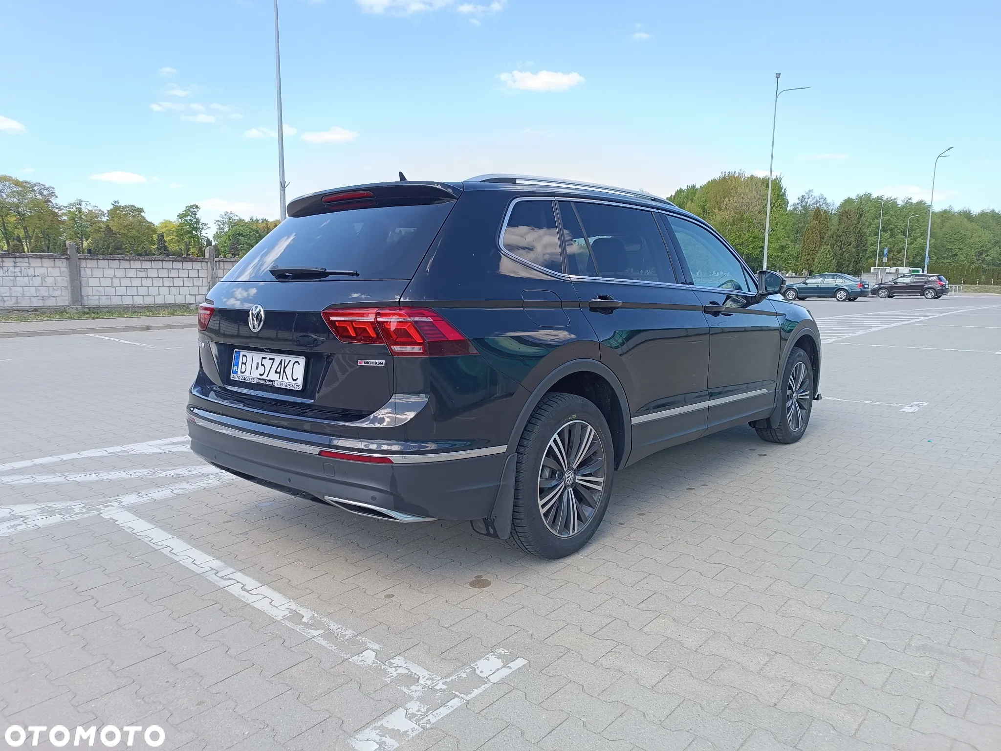 Volkswagen Tiguan - 3