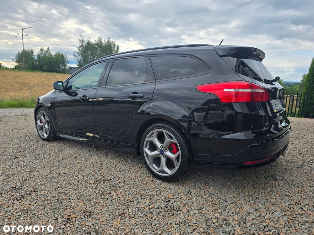 Ford Focus - 9