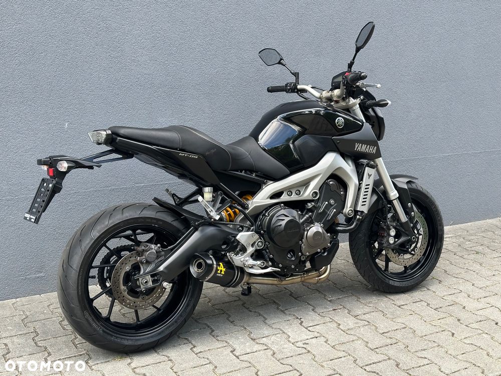 Yamaha MT - 6