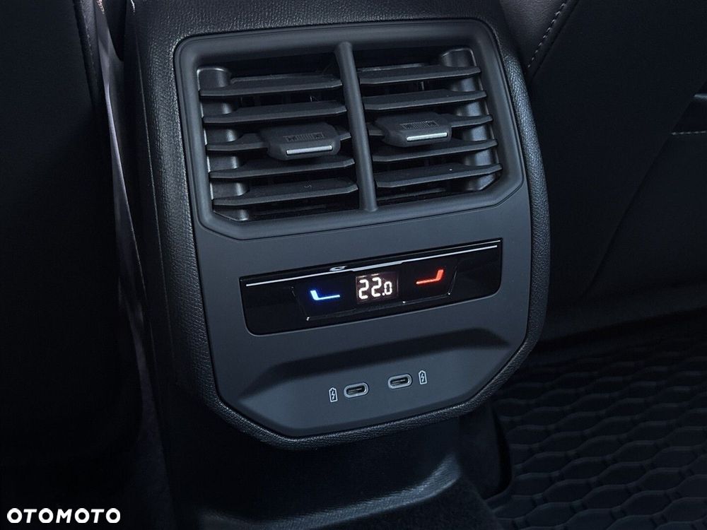 Cupra Formentor 1.5 eTSI mHEV DSG - 34