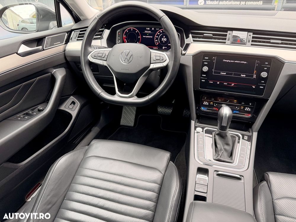 Volkswagen Passat 2.0 TDI DSG Highline - 28