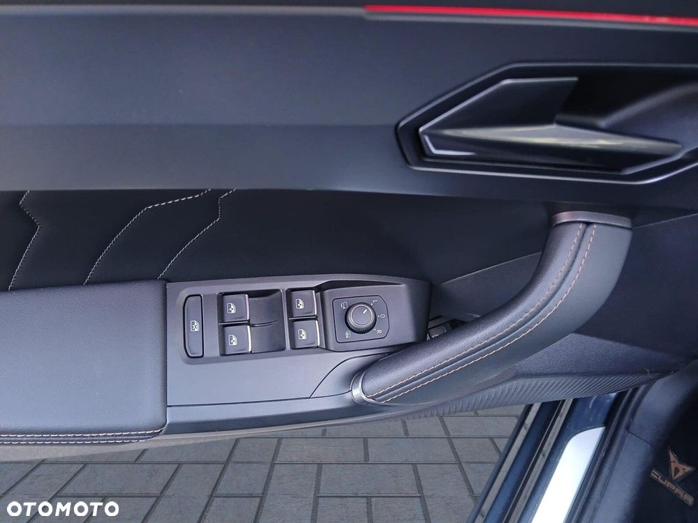 Cupra Formentor 1.4 e-Hybrid DSG - 28