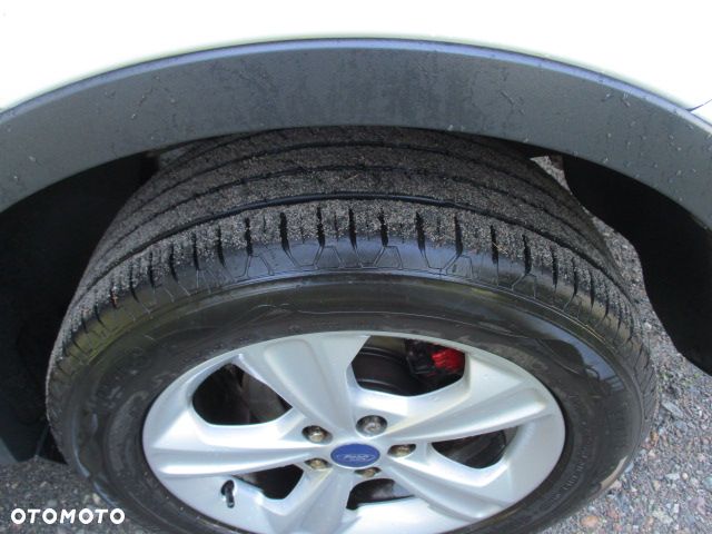 Ford Kuga 2.0 TDCi FWD Titanium - 13