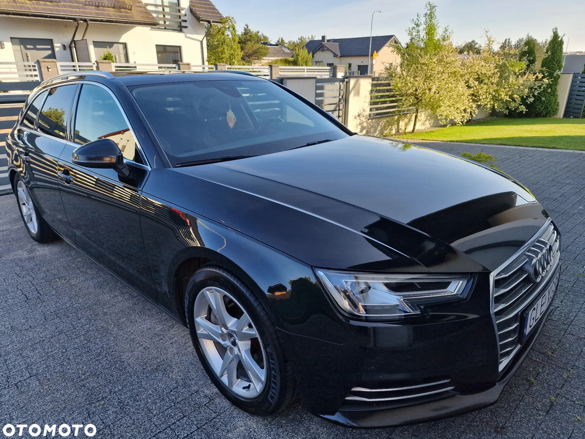 Audi A4 Avant 2.0 TDI ultra S tronic sport - 6