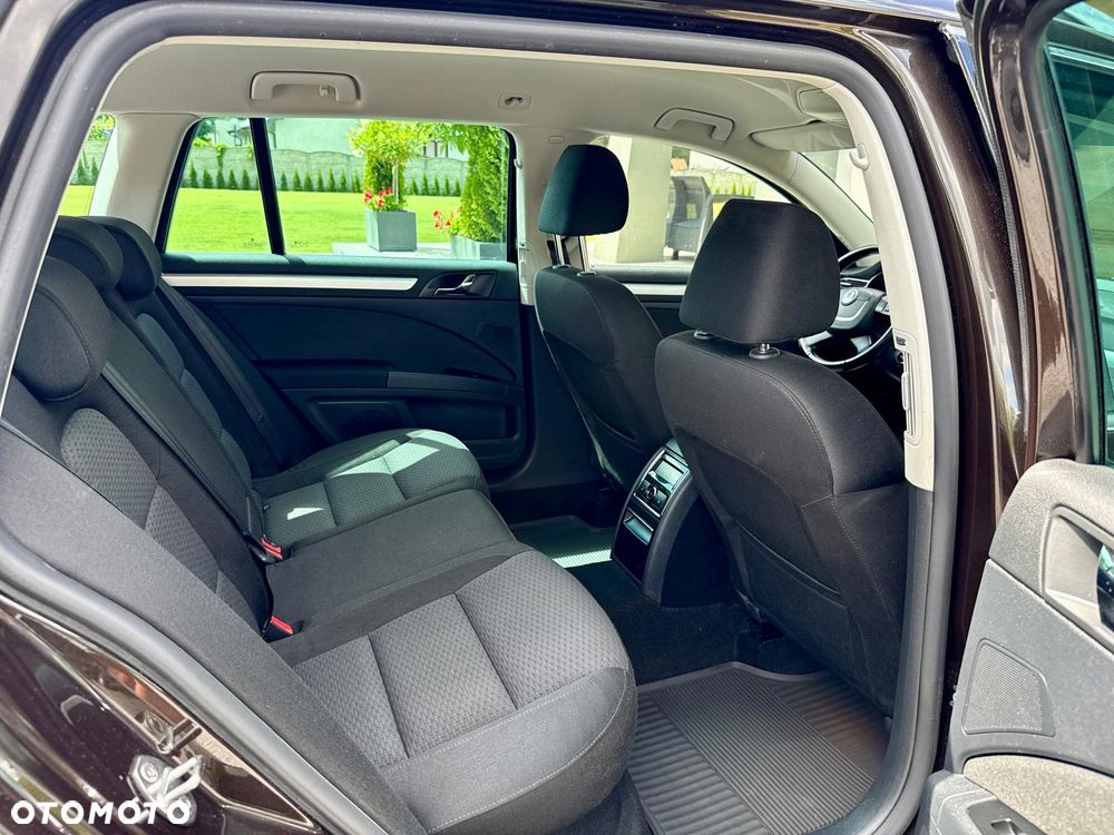 Skoda Superb 2.0 TDI 4x4 DSG Elegance - 21