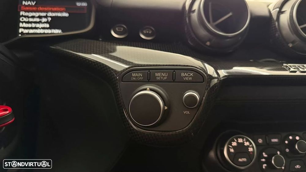 Ferrari F12 Berlinetta 6.3 V12 - 35