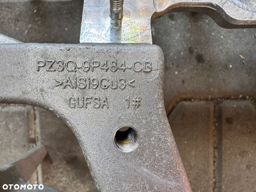 Mocowanie Intercoolera Ford Custom MK2 24r PZ3Q-9P484-CB - 2