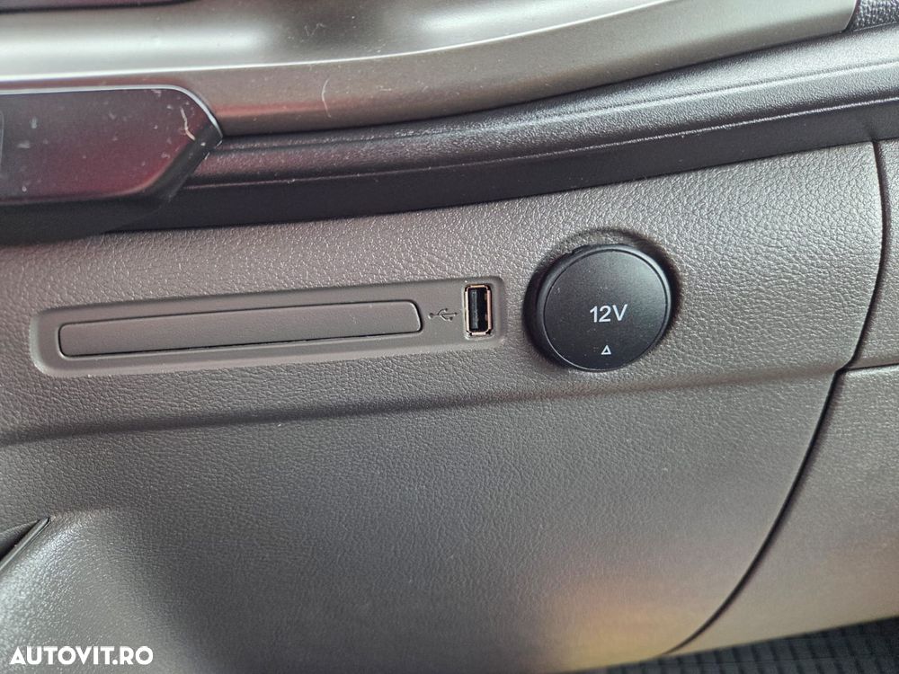 Ford New Transit Custom L1H1 - 32