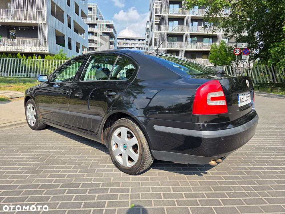 Skoda Octavia 2.0 TDI Ambiente - 21