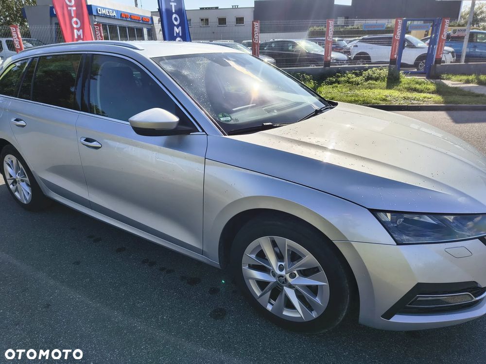 Skoda Octavia 2.0 TDI Style DSG - 9