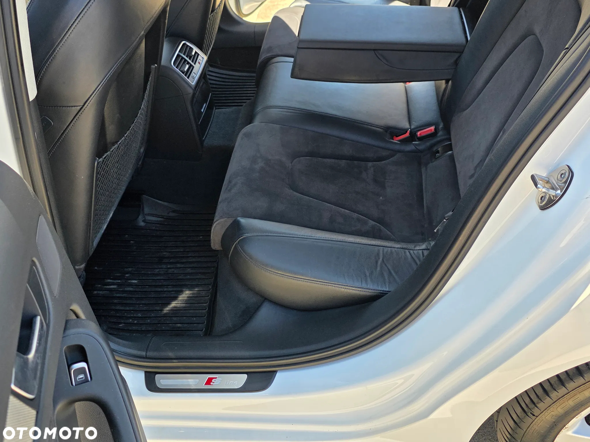 Audi A4 2.0 TDI Quattro S tronic - 12