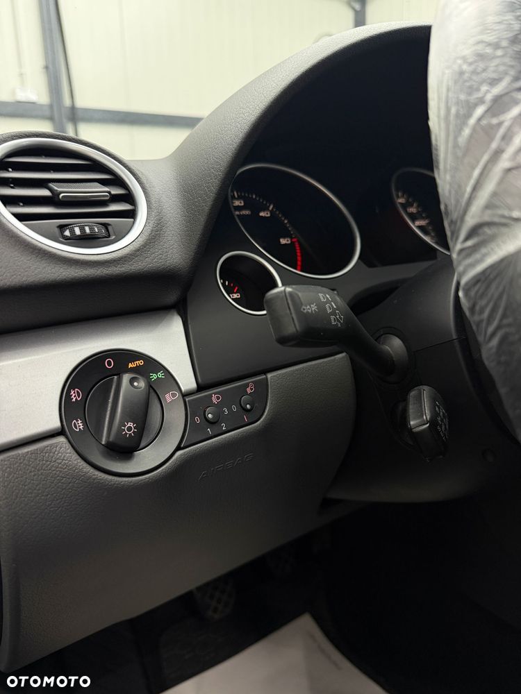 Seat Exeo 2.0 TDI DPF Sport - 25