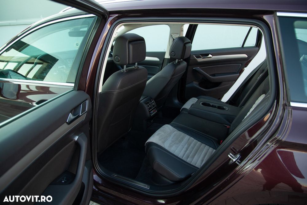 Volkswagen Passat Variant 2.0 TDI DSG 4Motion Highline - 9