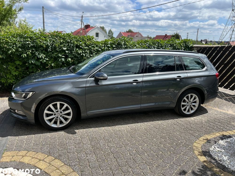 Volkswagen Passat 2.0 TDI (BlueMotion Technology) DSG Comfortline - 8