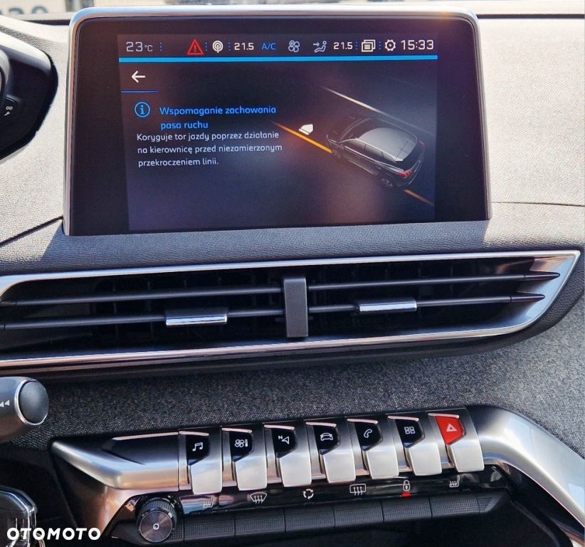 Peugeot 3008 PureTech 130 Stop & Start GPF Allure Business-Paket - 36