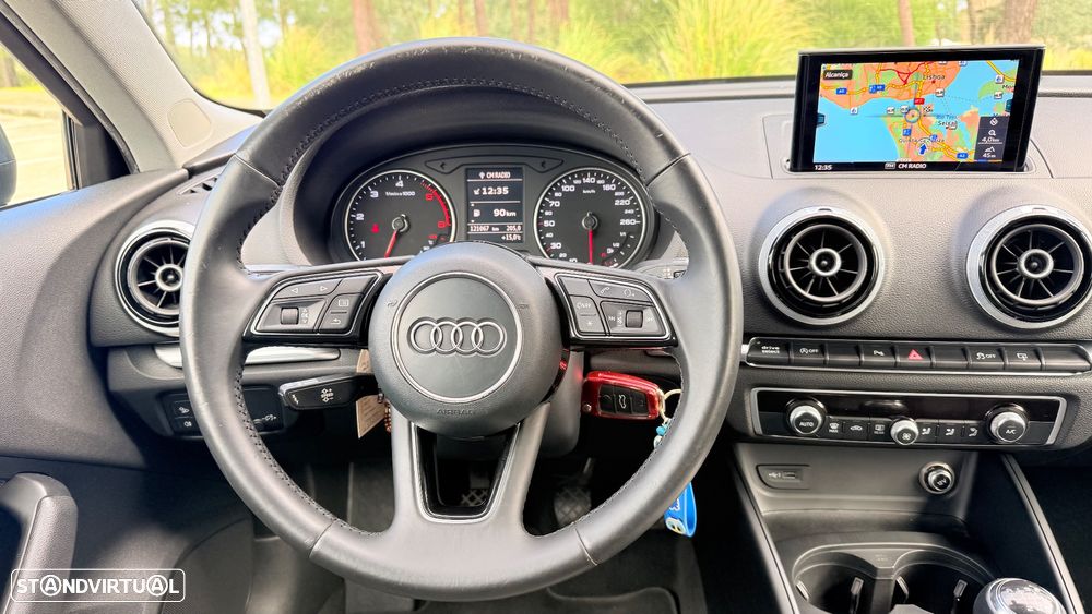 Audi A3 Sportback 1.6 TDI S-line - 5