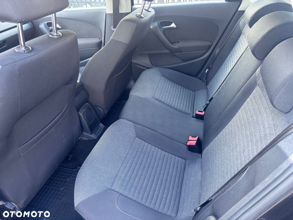 Volkswagen Polo 1.4 16V Comfortline - 10