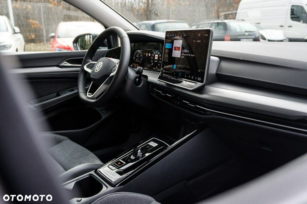 Volkswagen Golf - 15