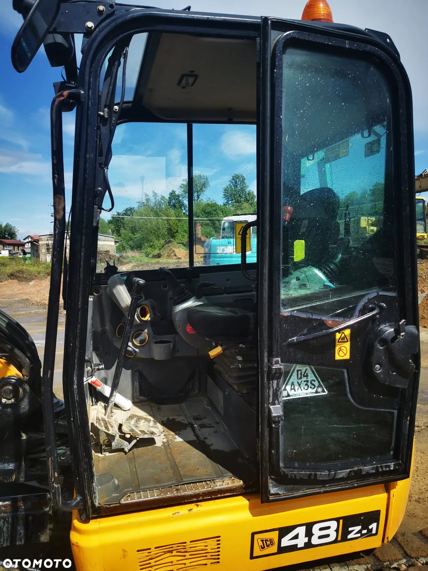 JCB 48 Z1 - 15