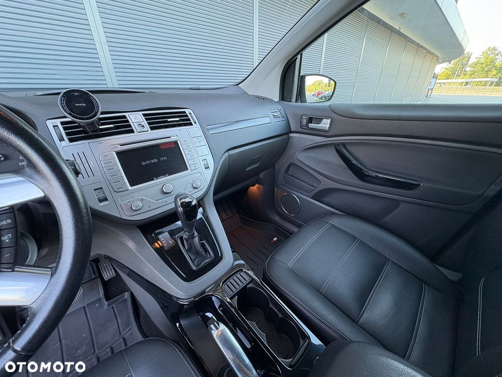 Ford Kuga 2.0 TDCi 4WD Titanium Plus - 25