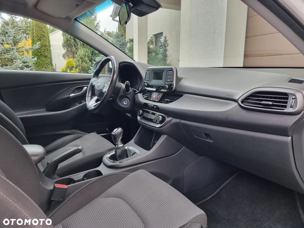 Hyundai i30 - 10