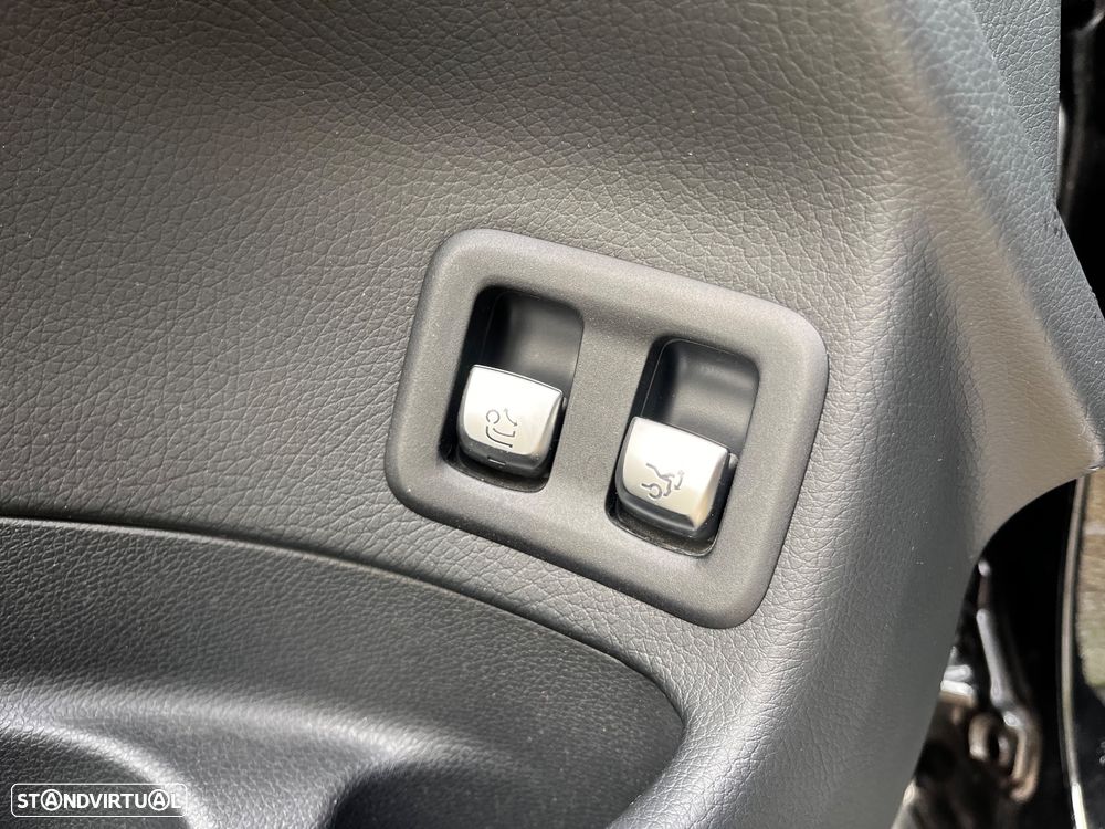 Mercedes-Benz GLC 250 d 4Matic 9G-TRONIC AMG Line - 19