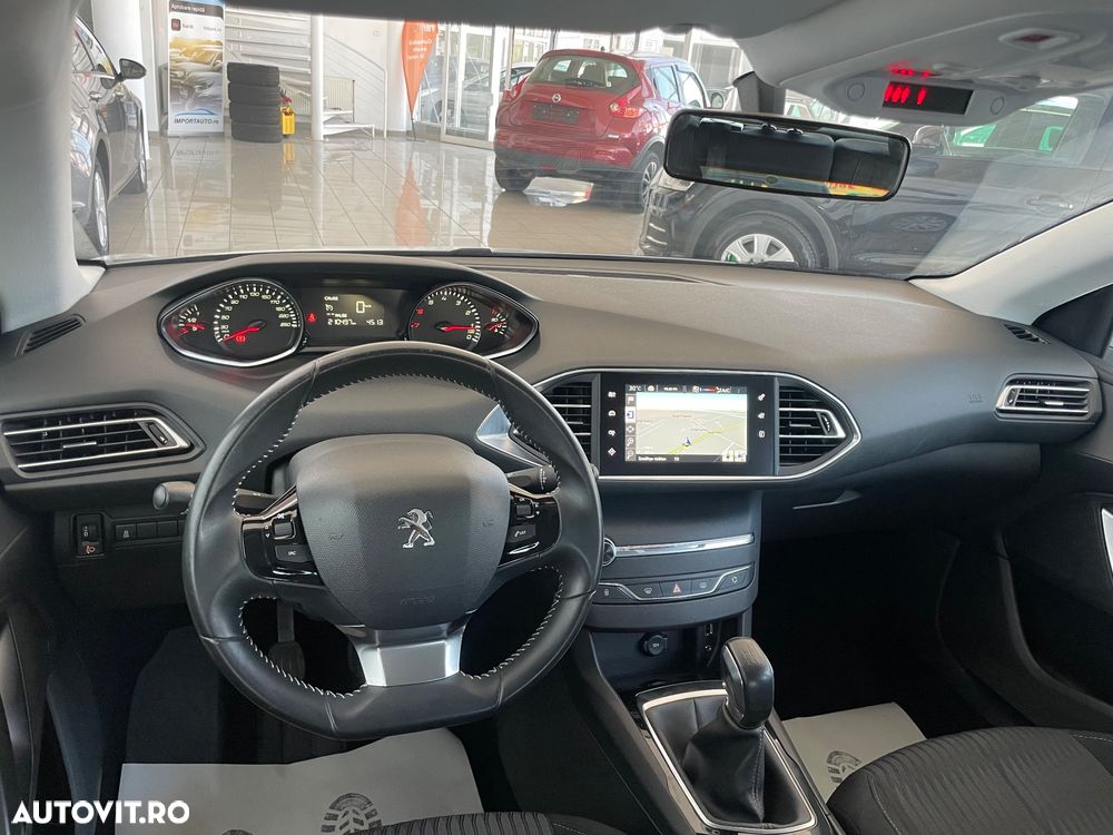 Peugeot 308 1.2 VTi Active - 8