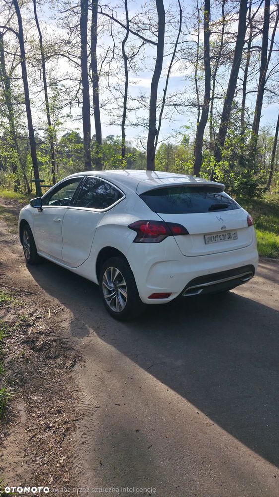 Citroën DS4 BlueHDi 120 S&S SoChic - 6